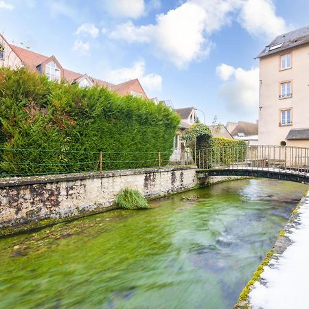 Studio Chaleureux A Etampes, France Εξωτερικό φωτογραφία